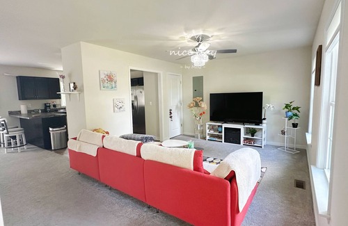 Mount Holly House | Water View Cozy Getaway- beach/fishing/pool