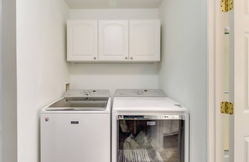 Deale House | Water-View Deale Home: Walk to Marina, Restaurants