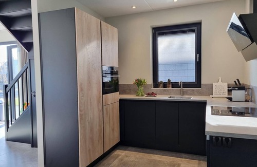 Balk House | Water Villa in Balk by Frisian Lakes