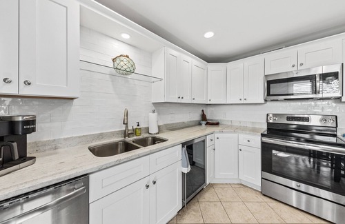 Seabrook Island House | Waterfront 1 bedroom Condo w/Marina Views! Neighborhood Pool! Stunning Sunsets!