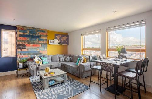 Ipswich Apartment | Waterfront 2 bed apartment with views over Ipswich