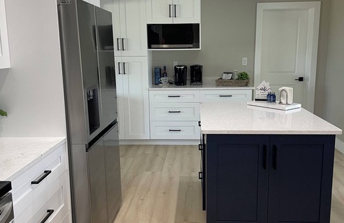 Apollo Beach House | Waterfront 3BR in Apollo Beach — Private Solar Pool, Dock & Boat Lift