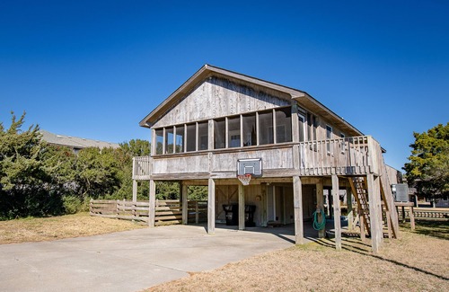 Brigands' Bay House | Waterfront, Dog friendly, & private boat ramp