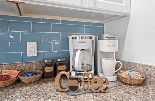 Cocoa Isles House | Waterfront-Heated Pool-Hottub-4bd-2BA-Paddle boat- Kayaks