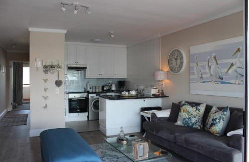 Waterfront Apartment | Waterfront - Knysna Quays Accommodation