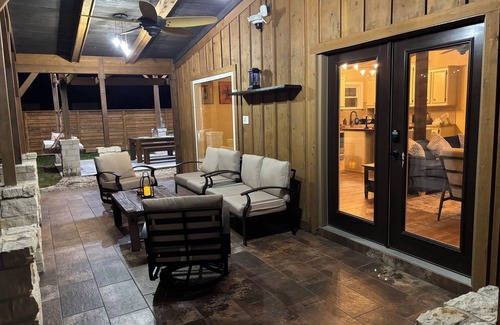 Brazoria Cabin | Waterfront Paradise! Cabin-Style Retreat on the River