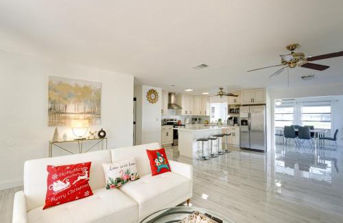 Gulf Cove House | Waterfront Port Charlotte Gem with Gas Grill and Lanai