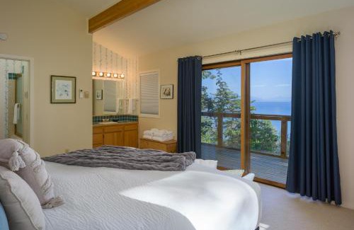 Olga House | Waterfront Privacy, Pet-friendly, Close To Trails