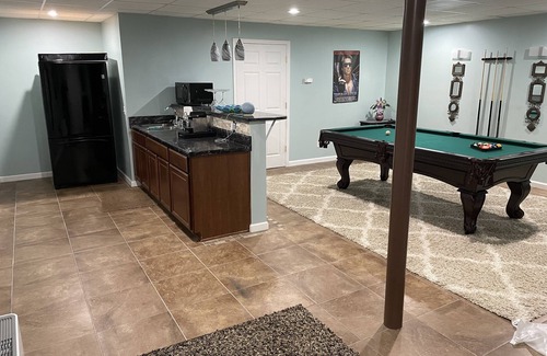 Manson House | Waterfront property at Kerr lake