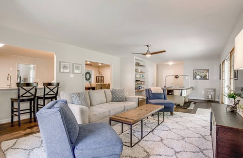 Cambridge House | Waterfront Retreat < 4 Mi to Dtwn Cambridge!