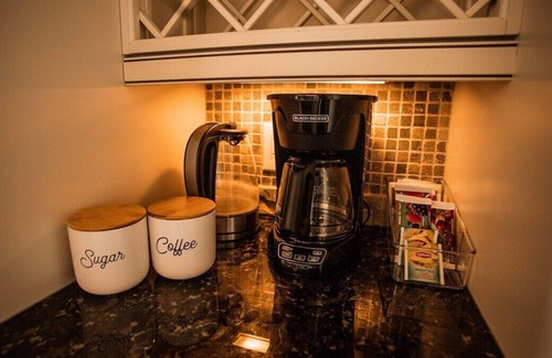 Orillia Cottage | Waterfront Retreat: A Private Oasis- Firepit & BBQ