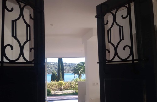 Cap Benat Villa | Waterfront Villa with splendid sea view in the Cap Benat