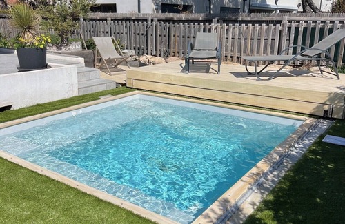 Cavaliere Villa | Waterfront villa with pool