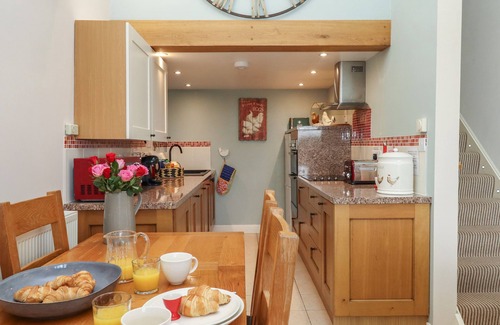 Holsworthy Cottage | Waterland Old Barn