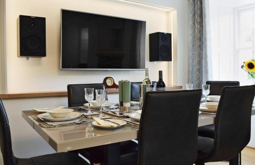 Murthly House | Waterloo Farm House