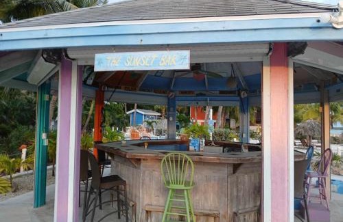 Great Exuma House | Waters Edge at The Cays