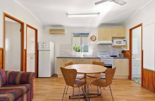Lakes Entrance Other | Waters Edge Holiday Park