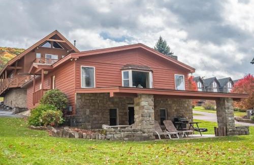 McHenry House | Waters Edge