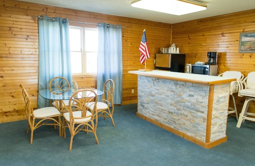 Chincoteague Hotel | Waterside Inn