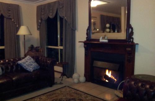 Margate Bed & Breakfast | Waterview Gardens B&B