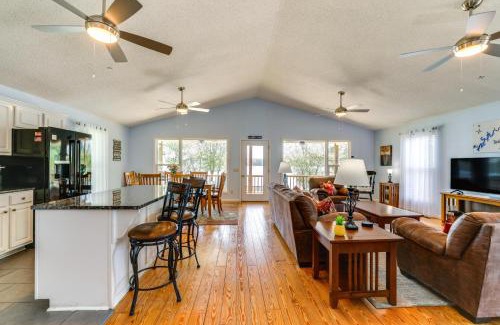 Spring City House | Watts Bar Lake Escape Private Boat Dock and Ramp!