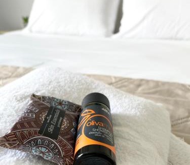 Maleme House | wave rooms sea view