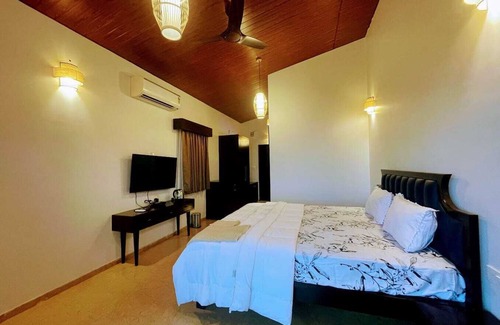 Ambavna Resort | Waves and Vibes Resort