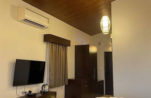 Ambavna Resort | Waves and Vibes Resort