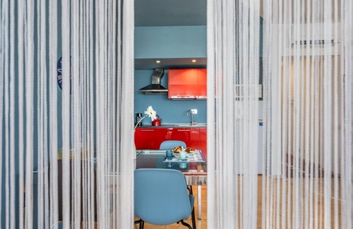 Livorno Apartment | Waves Paradise Home in Livorno