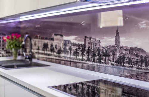 Kastel Sucurac House | Way 2U New apartment