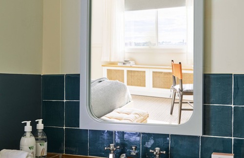 Newport Hotel | Wayfinder Newport