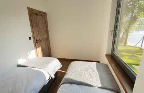 Pomiechowek House | Weź tu Przystań