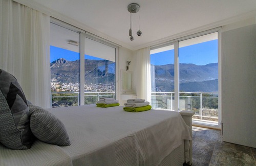 Sarıbelen Apartment | WE NO LONGER OWN THIS PROPERTY - DO NOT BOOK THROUGH THIS PAGE