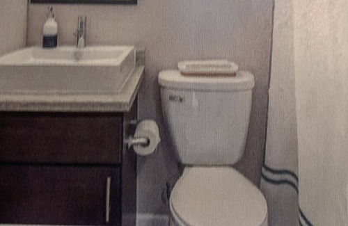 Kettering Apartment | Weekend Eclipse Special!! This Weekend Only Great View !! Great View!!