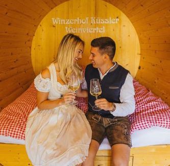 Grub an der March Apartment | Weinfass-Suite für 2 Personen in Grub an der March