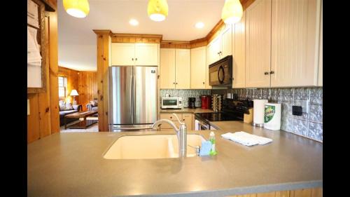Thornton House | Welch View 68, T