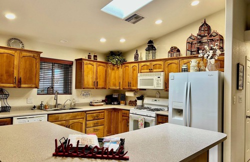 Mesa Del Sol House | Welcome Executvs/Corporate Housing, Border Patrol/Military/Contractors/Families!