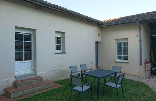 Giffaumont-Champaubert House | Welcome to casa T3. Apartment in the heart of the village of Giffaumont-Champaubert.