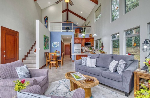 Tronadora House | Welcome to Casa Blanca at Lake Arenal