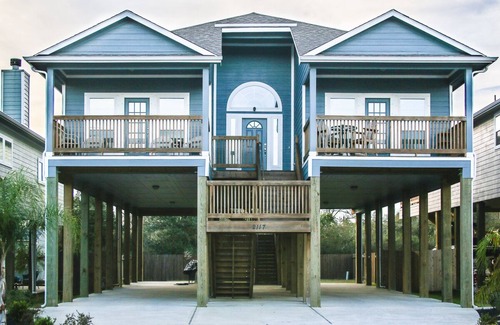 El Lago House | Welcome to Casa Seabrook, your By-The-Sea-Get-Away!