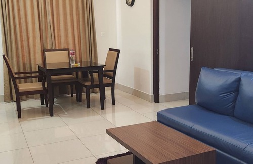 Thampanoor House | Welcome to our exquisite hotel suits nestled in the heart of Trivandrum