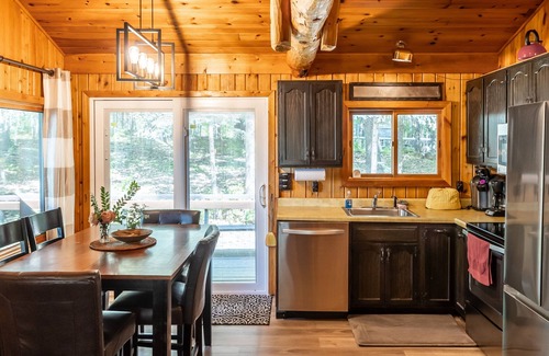 Cohasset House | Welcome to SUGAR SHORE! An Up North Cabin Paradise On Pristine Sugar Lake