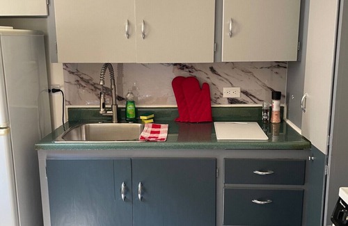 Bridgeland House | Welcome to the Cabernet Escape– A Bold, Wine-Inspired Urban Escape