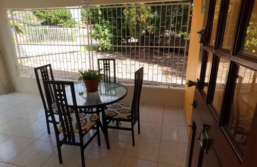 Sint Michiel House | Welcome to the cozy Neighborhood of Saint Michael