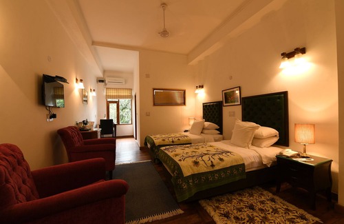 Kangra Hotel | WelcomHeritage Judge's Court
