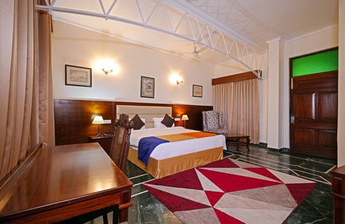 Gunehr Hotel | WelcomHeritage Taragarh Palace