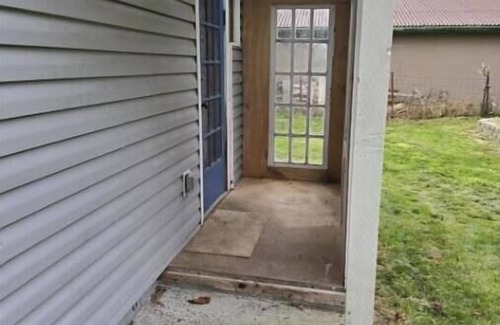 Long Beach House | Welcoming 3-bedroom house with WiFi in Long Beach