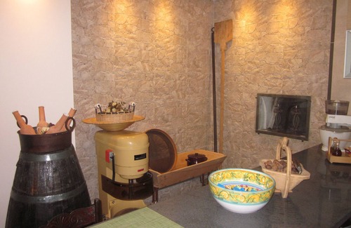 Zafferana Etnea Villa | Welcoming, in summer you can aproffittare its private swimming pool