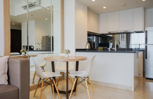 Bumi Serpong Damai House | Well Designed And Cozy 2Br Apartment Branz Bsd City
