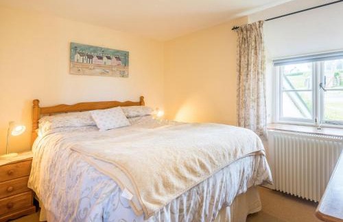 North Tamerton House | Well Farm Cottage - Uk11879